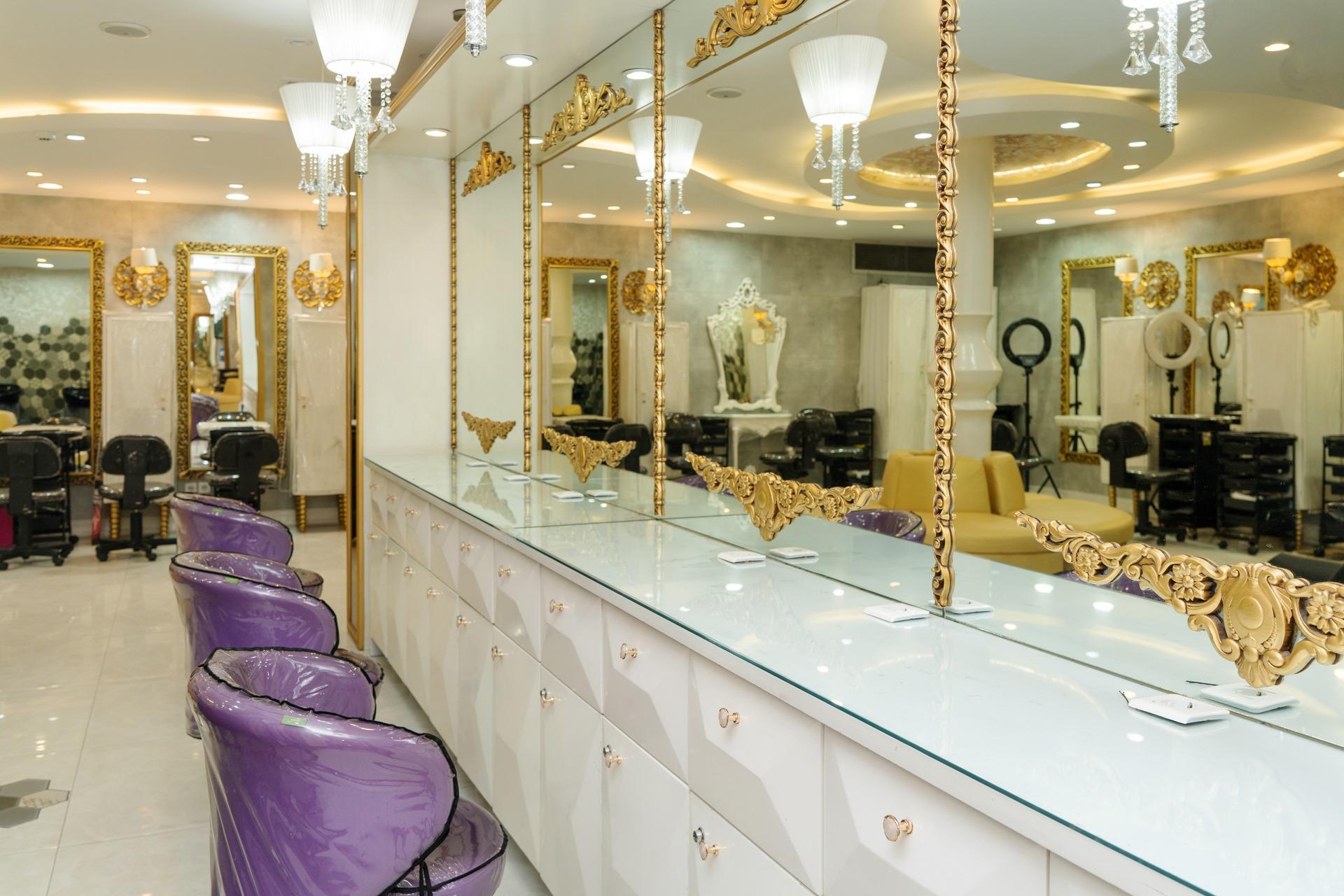 آرایشگاه گل رز پیروزی